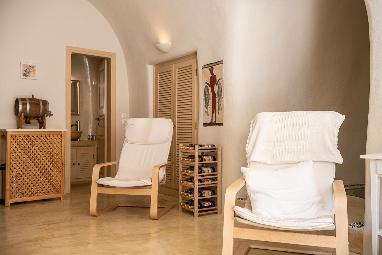 Villa Flora'S House & Cave Winery Pyrgos Kallistis Exterior foto